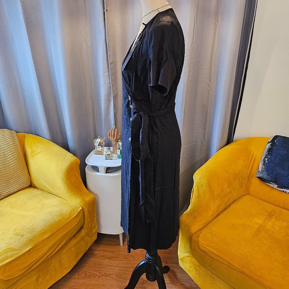 Black Wrap Midi Dress with Button Detail - Unknown Brand - Picture 3 of 13